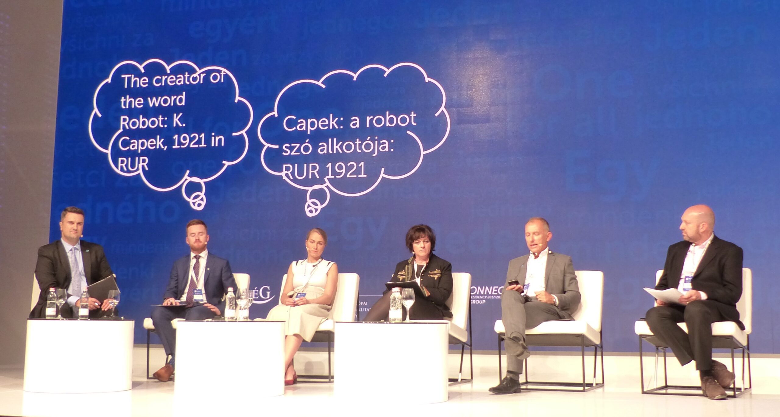 フィジカルAI・生成AI・識別AI・エッジAIの種類を示すイメージ画像